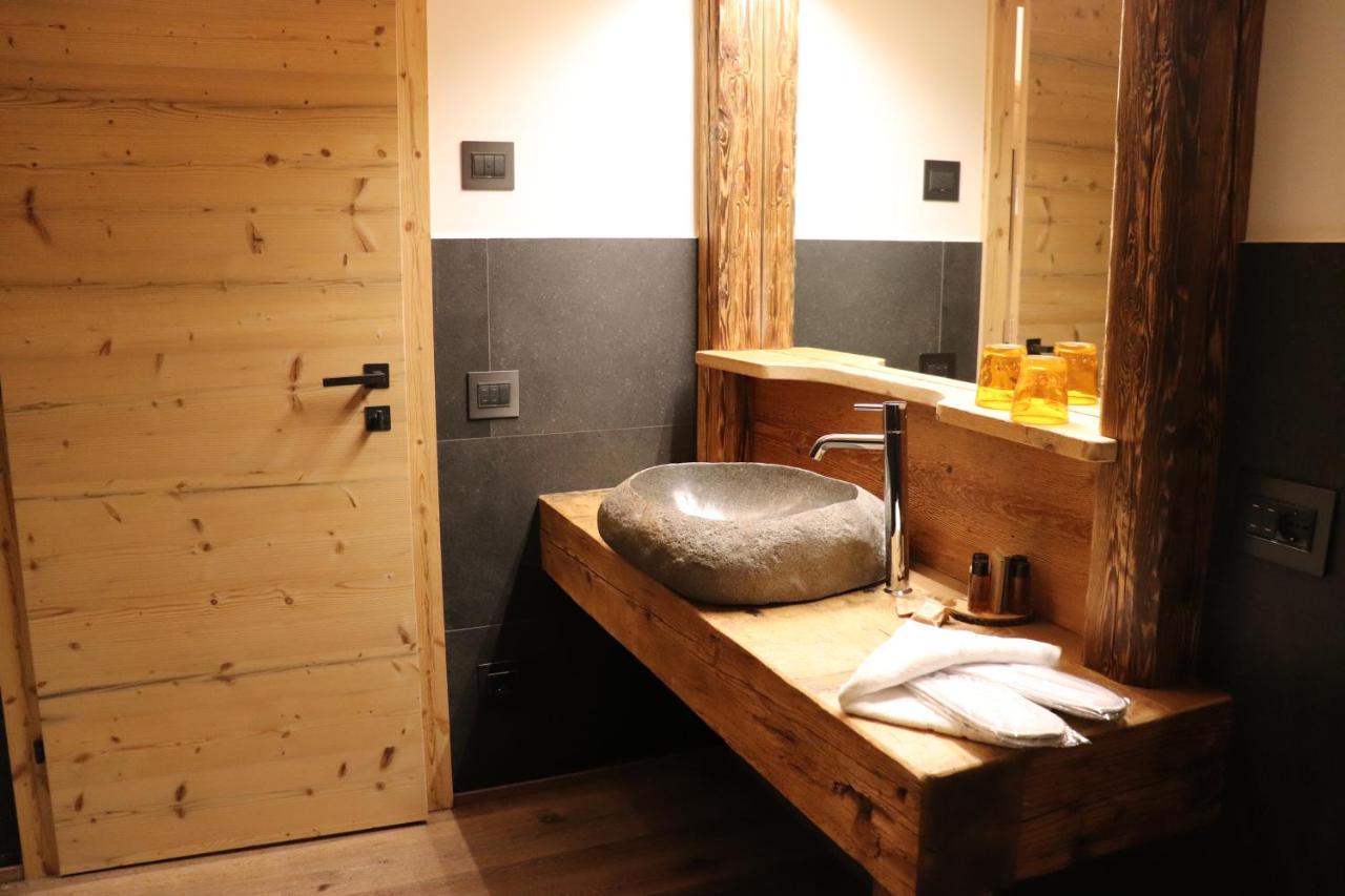 Hotel Ciasa Lorenzi Кортина д'Ампецо Екстериор снимка