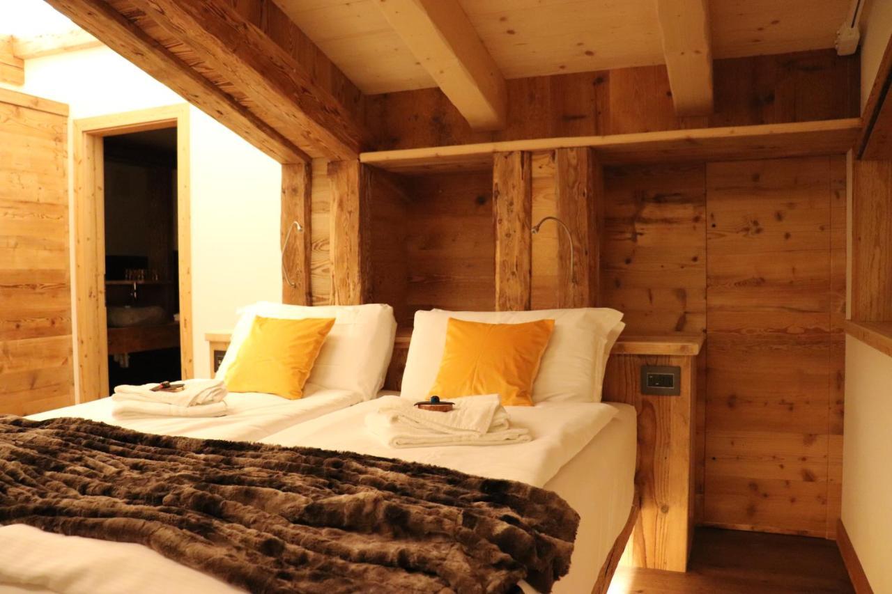 Hotel Ciasa Lorenzi Кортина д'Ампецо Екстериор снимка