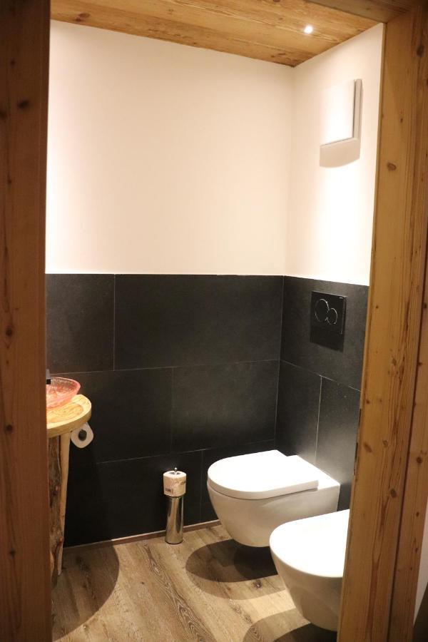 Hotel Ciasa Lorenzi Кортина д'Ампецо Екстериор снимка