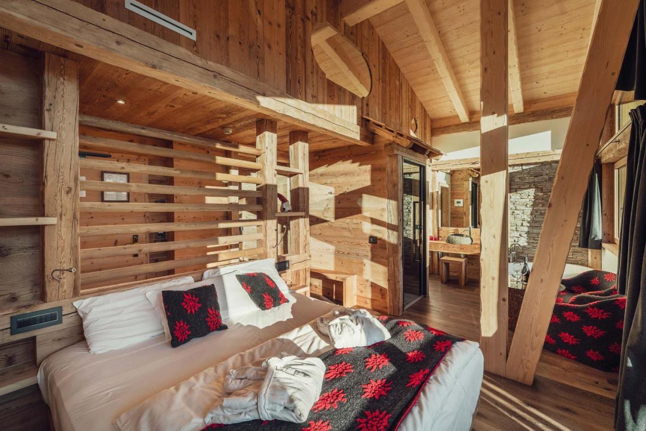 Hotel Ciasa Lorenzi Кортина д'Ампецо Екстериор снимка